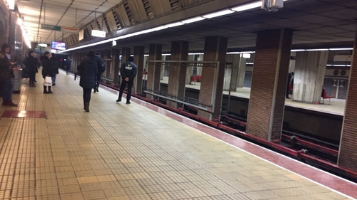 VIDEO / Ce se întâmplă în aceste momente la metrou, după ce a avut loc o altă tentativă de crimă