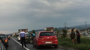 Accident mortal în județul Alba! Impactul nimicitor s-a produs după ce o tânără şoferiţă a întors maşina pe linia continuă
