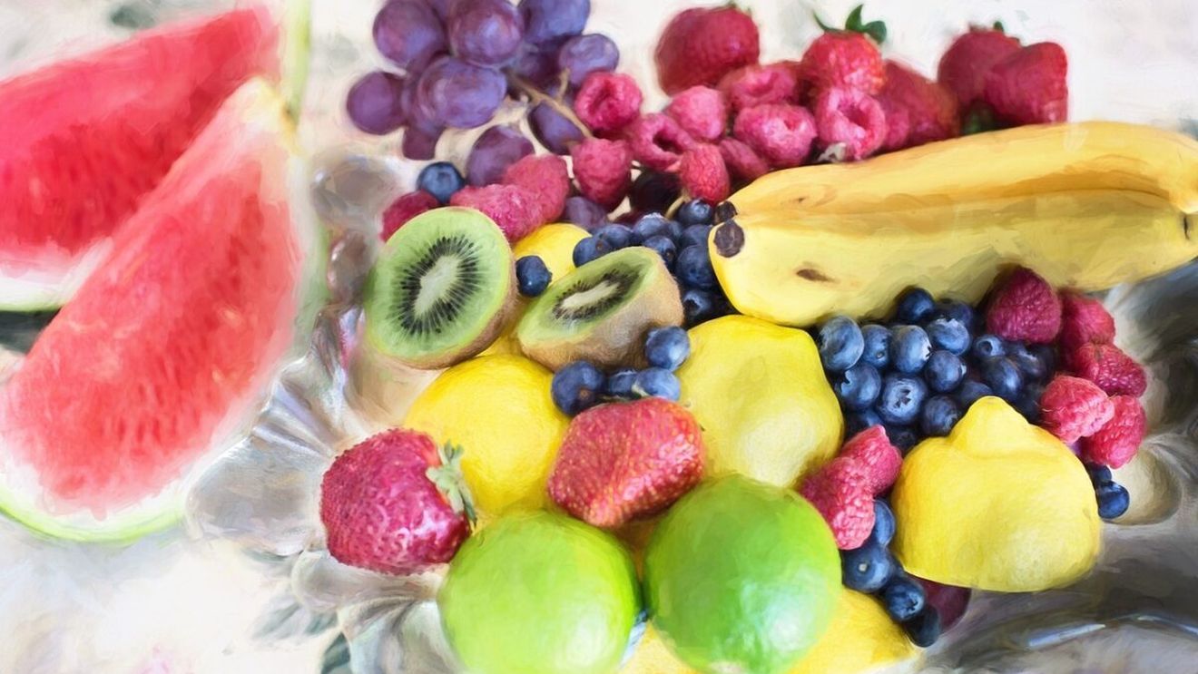 Alertă alimentară în toată Europa! Un fruct extrem de popular a fost retras de la vânzare din magazine