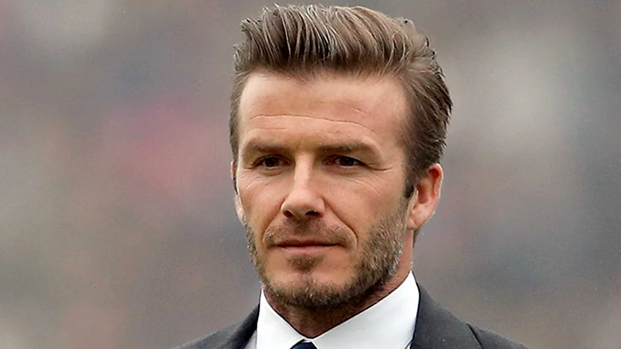 David Beckham, implicat într-un accident rutier! Fotbalistul se afla în maşină alături de fiul său Brooklyn