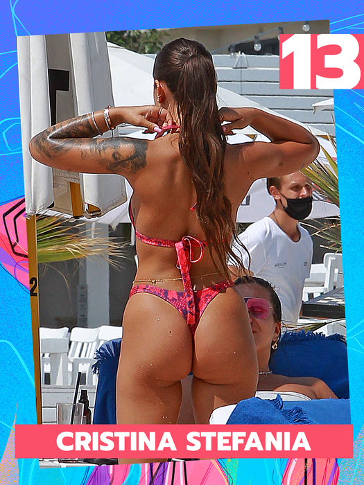 Top 50 de vedete puse în “dificultate” de bikini și sutien. Bianca Drăgușanu, Loredana Chivu, Daniela Crudu și-au băgat mâna și…