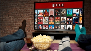 Primele informații despre serialul românesc pe care îl pregătește Netflix! Subiectul este unul de acțiune, cine joacă în el