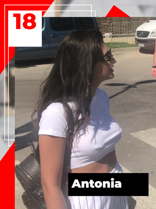 Top 20 vedete cu cele mai “obraznice” bustiere. Au făcut ravagii cu “pepenașii”, iar CANCAN.RO le-a surprins în toată splendoarea lor. Cine e cea mai “neastâmpărată”? Roxana Dobre, Inna, Cristina ICH sau…