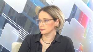 O prezentatoare de știri din România s-a infectat cu noul coronavirus, deși e vaccinată: ”Am ratat liniștită primele 3 valuri de pandemie”