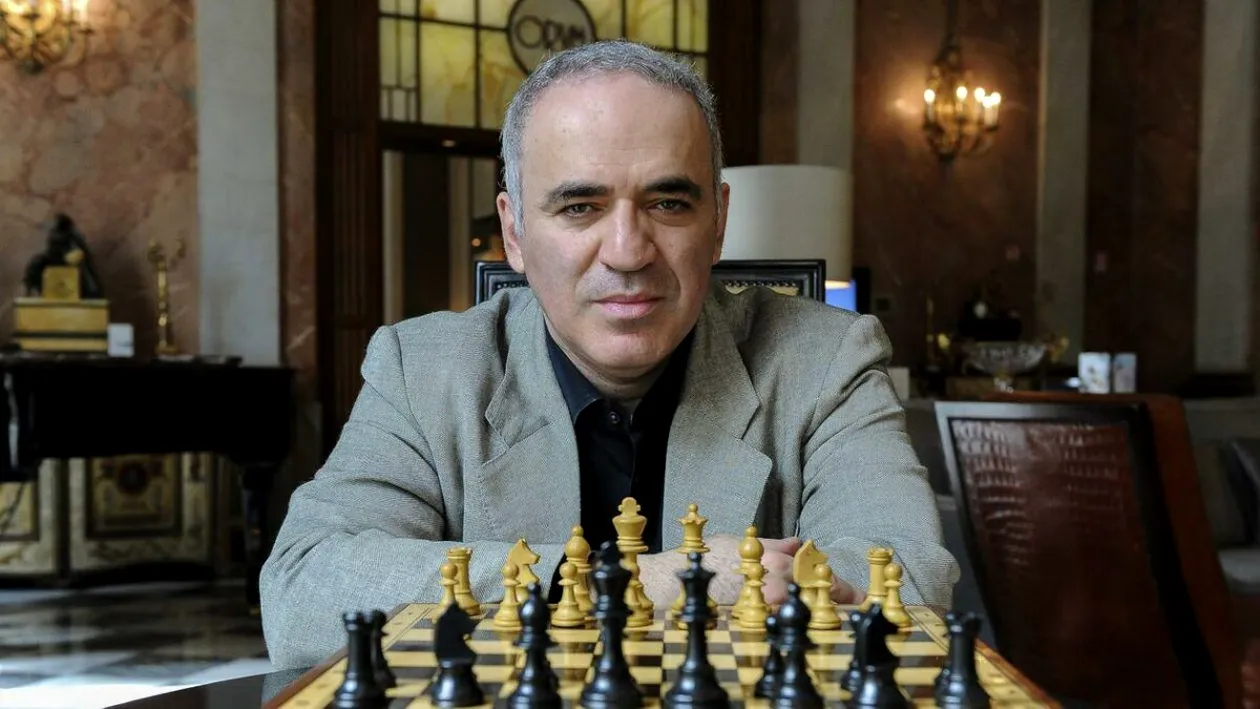 Garry Kasparov explică semnificația literei Z de pe tancurile ruseşti. De ce aceasta anunţă sfârşitul lui Putin fără ca liderul rus să ştie asta