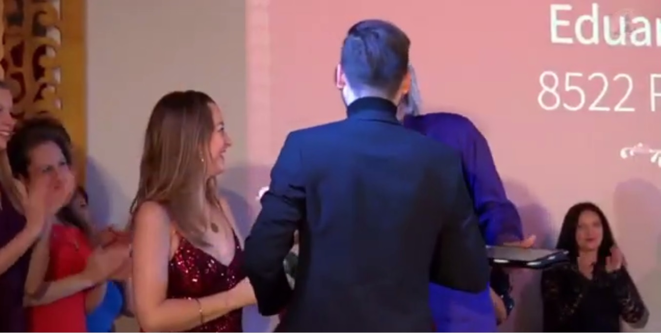 Edward Maya a devenit instructor de tantra