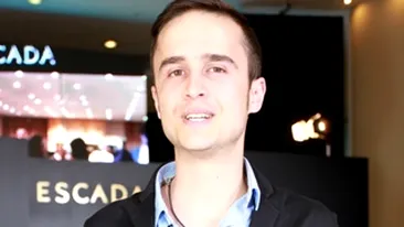 Prima fotografie cu baiatul lui Serban de la Animal X! Azi implineste un an, sunt foarte fericit! Uite de cine trebuie sa stea departe atunci cand este la antrenamente la Dansez pentru Tine