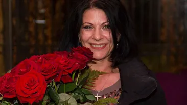 Mesajul Elenei Cirstea pentru Eurovision 2015! Ce spune despre Voltaj!