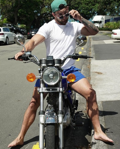 Comediantul Johnny Danger a murit. Vedeta de pe Instagram a suferit un accident de motocicletă