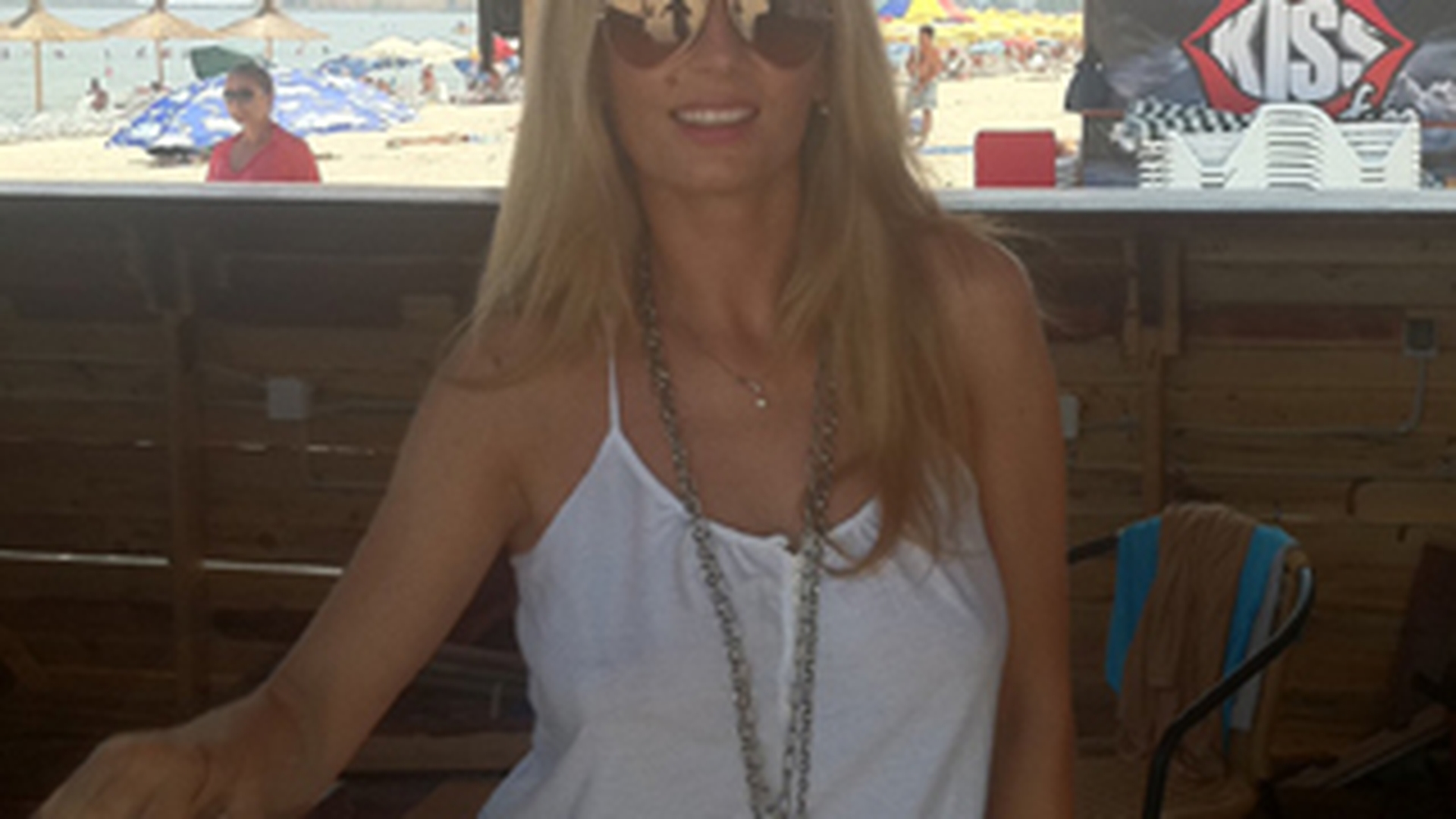 Andreea Banica face ravagii in Mamaia!