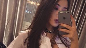 Nicole Cherry se transformă în sosia lui Kim Kardashian! Imaginile în care ”Cireşica” poate trece drept Diva de peste Ocean