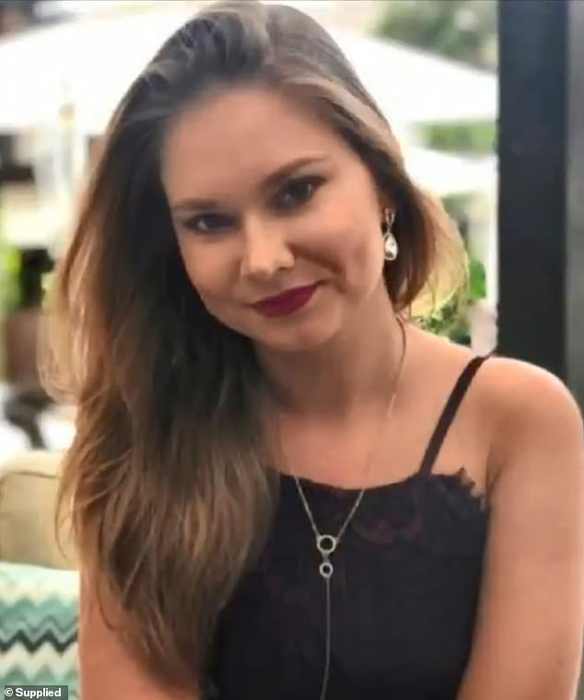 Un Dj celebru a murit în timp ce se afla în vacanță în Bali. A sărit în ajutorul unei prietene