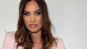 TOP 4 bărbați celebri de la Hollywood cu care s-a iubit Alina Pușcău de la Asia Express 2025