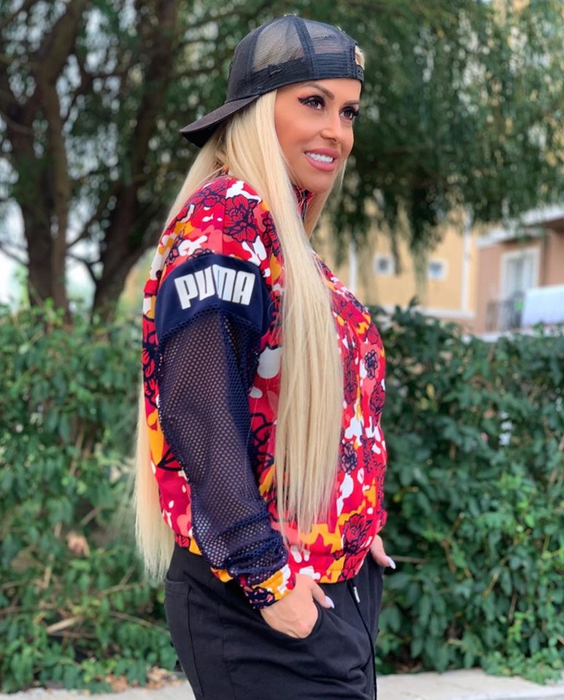 Fanii au rămas mască! Anda Adam, look de Barbie: ”Wow, cât semeni cu Nicky Minaj!”
