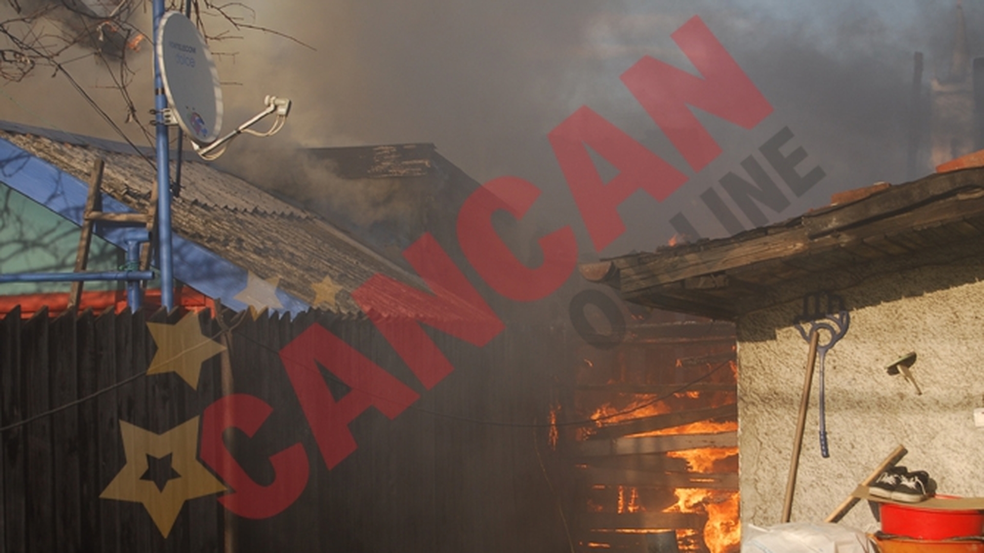 Incendiu devastator in Colonia Petrosaniului