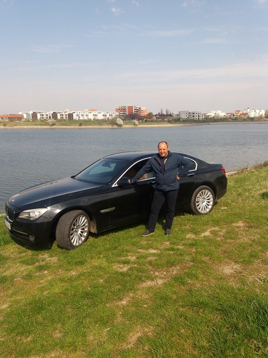 Petre Geamănu s-a întors la maşinile de lux