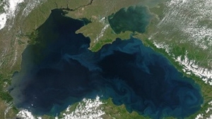 De ce are, de fapt, Marea Neagră culoarea neagră. Ce taine ascunde în adâncuri. Unii oceanografi plasează aici Potopul lui Noe