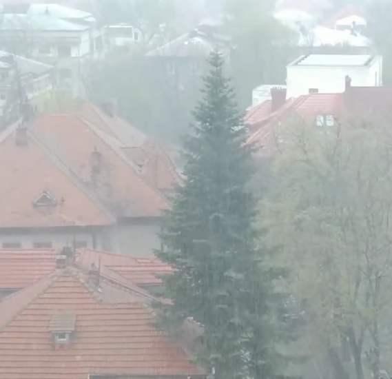 Se prelungește vremea rea! Temperaturile ajung la -10 grade. Câte zile de iarnă vom avea