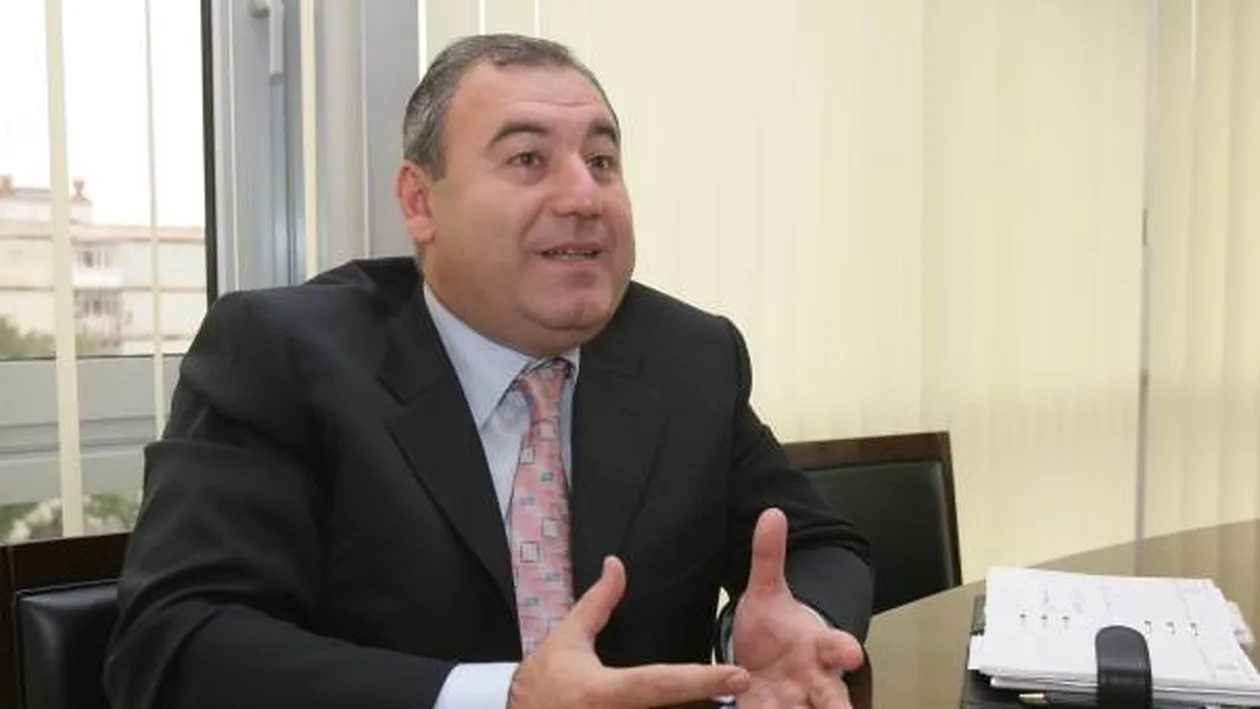 In lumea buna mocneste scandalul anului: Fostul sot al Elenei Udrea, parasit de nevasta pentru un bogatas!