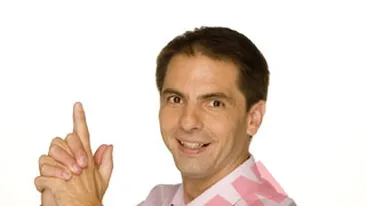 Dan Negru catre DJ-ii de la radio si colegii din TV: Nu pronuntati numele ucigasului lui John Lennon