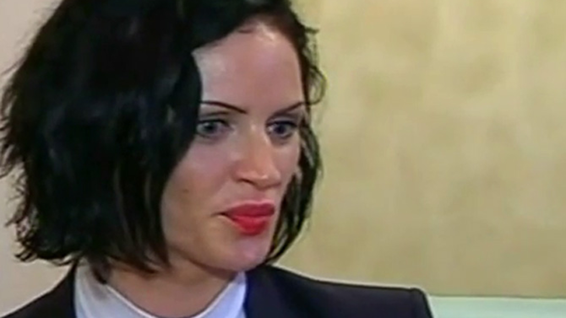 Luminita Perijoc despre taximetrist: "Jumatatea asta de barbat s-a uitat la prea multe filme de actiune! Nu sunt atrasa de el, arata ca un mic pe gratar!"