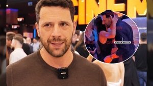 Adrian Nartea, totul despre episodul din Loft surprins de CANCAN.RO. Cine este domnișoara care i-a șoptit la ureche. Cum a reacționat soția