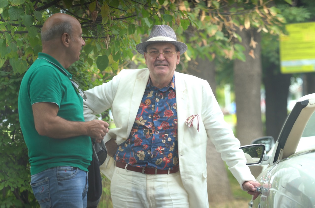 Dan Nicorescu, la „șuetă”  / Sursă foto: CANCAN.RO