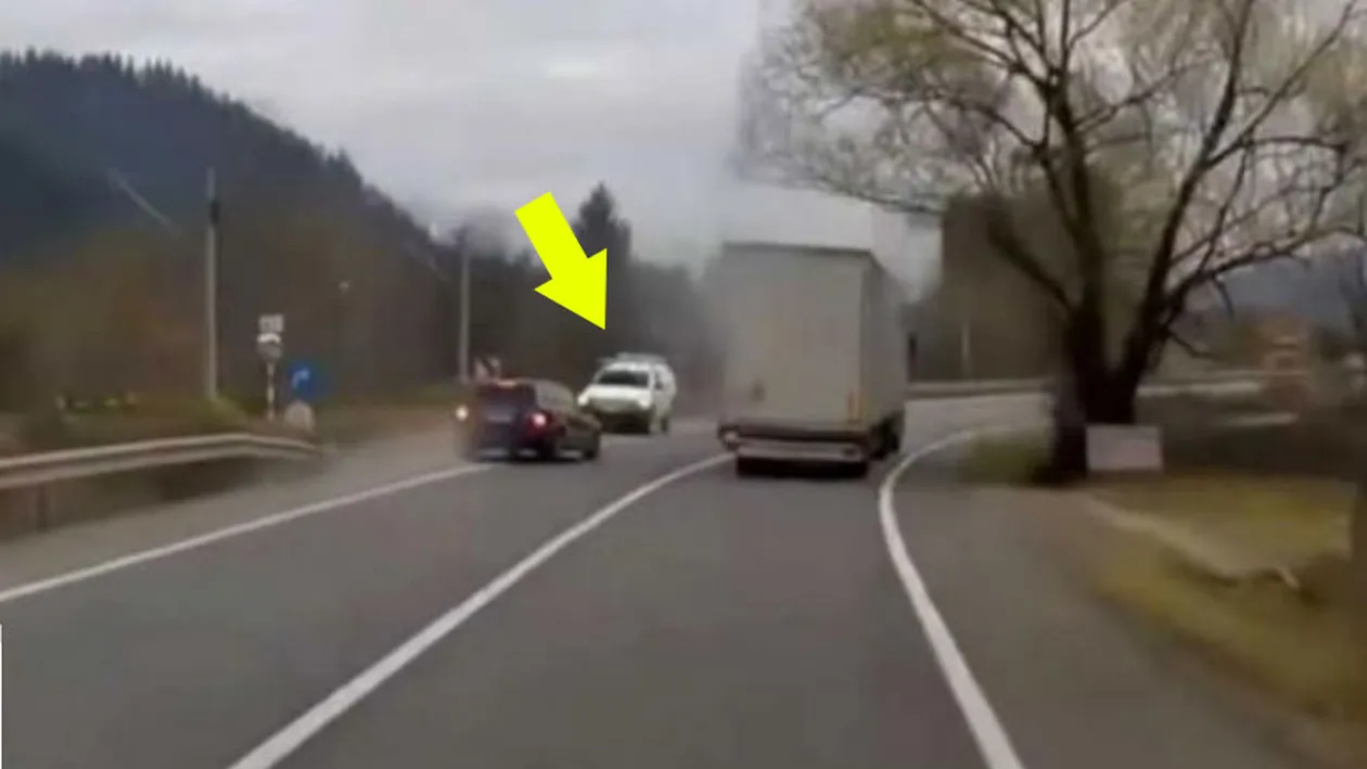 Mărturiile șoferului care era să moară în depășirea filmată din Suceava! Cine se afla în mașina albă: L-am văzut târziu