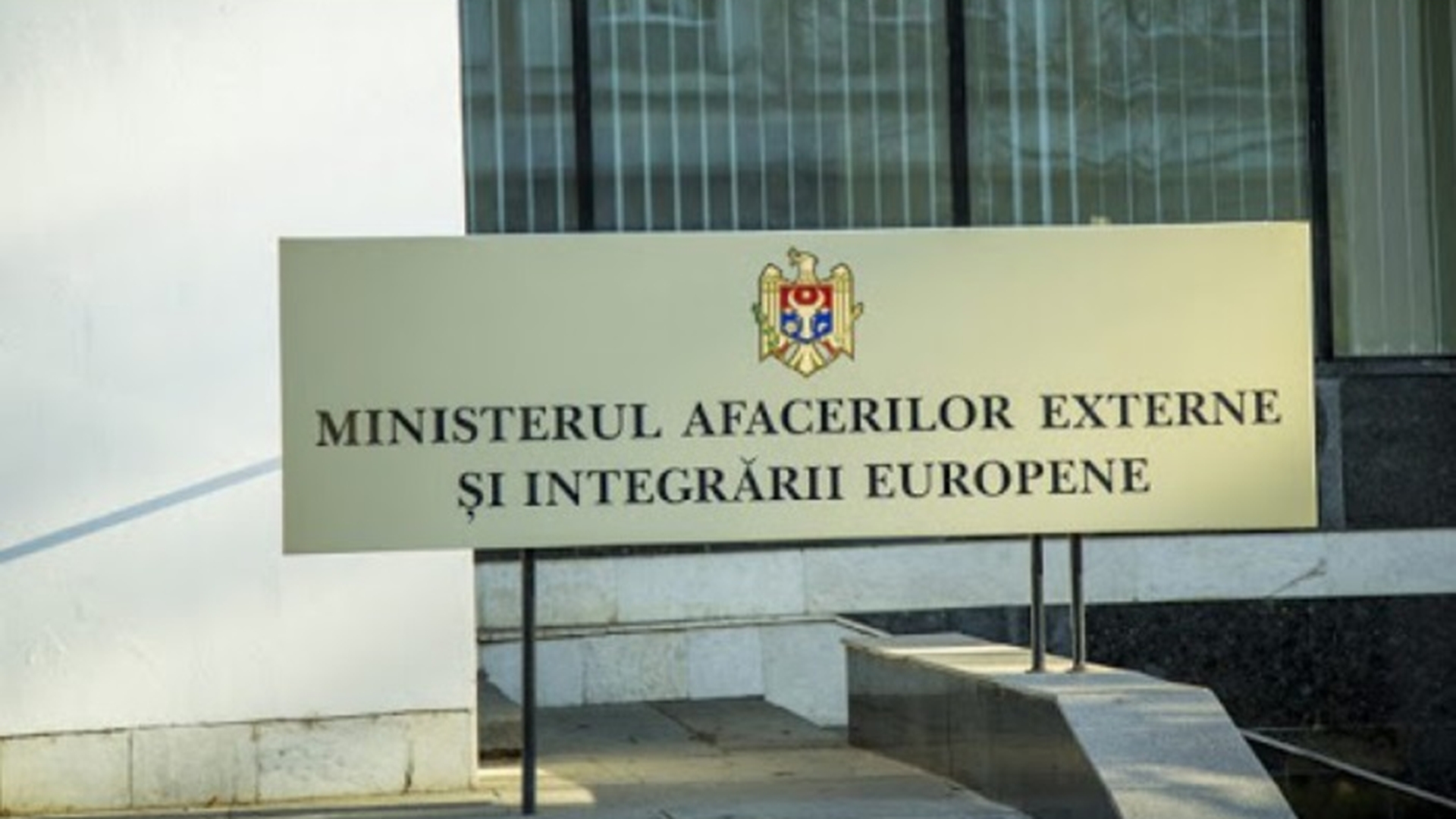 Un diplomat român, infectat cu coronavirus în Luxemburg. Anunţul făcut de MAE
