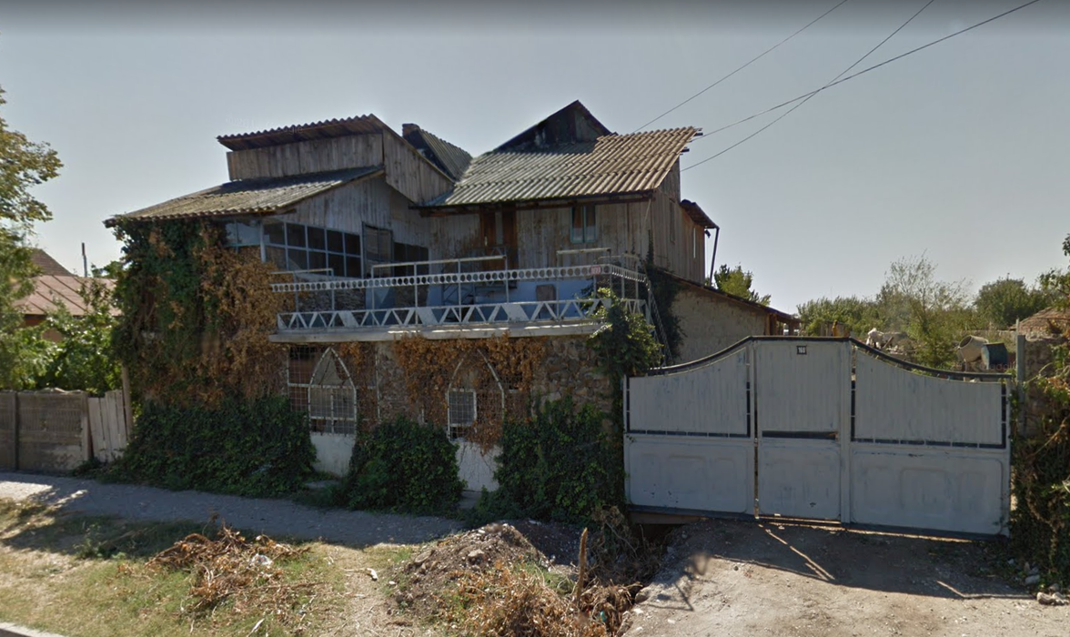 ”Casa groazei” din Caracal