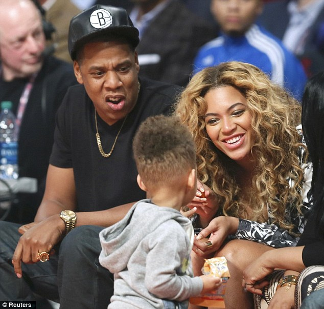 Beyoncé a împlinit 37 de ani și arată fantastic!