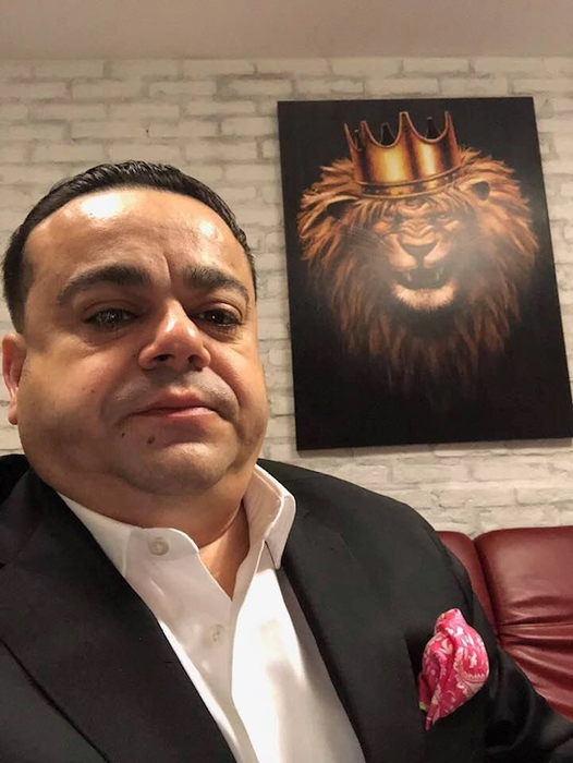 Asta, da, surpriză! Irina Rimes și Adrian Minune, împreună pe scenă. Cei prezenți au sărit, rapid, cu „cașcavalul”
