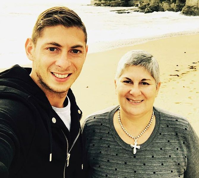 Mama lui Emiliano Sala, la un an după decesul fiului său: “Practic, mă simt și eu moartă!”