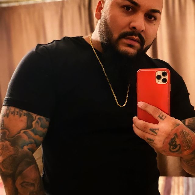 Dani Mocanu e deranjat de filtrele pe care femeile le aplică pozelor: ”Am ieșit cu o vedetă care în poze e superbă, dar în realitate e altă persoană! M-a deranjat…”