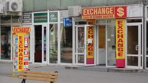 Curs valutar BNR 6 aprilie 2020. Cât a ajuns să coste astăzi 1 euro. Toate celelalte monede se prăbușesc!