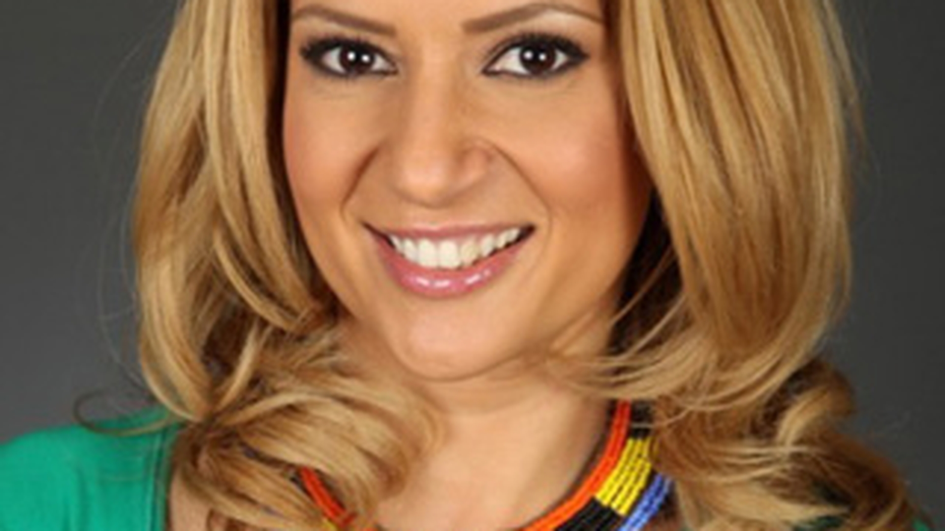 Amalia Enache ajuta copiii abandonati!