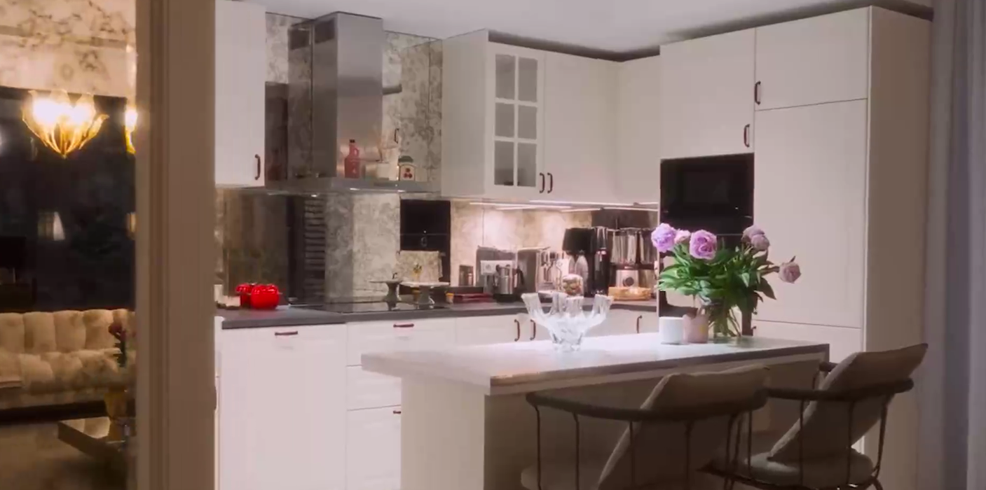 Cum arată noul apartament al lui Selly. Celebrul vlogger a terminat renovările și a făcut turul locuinței