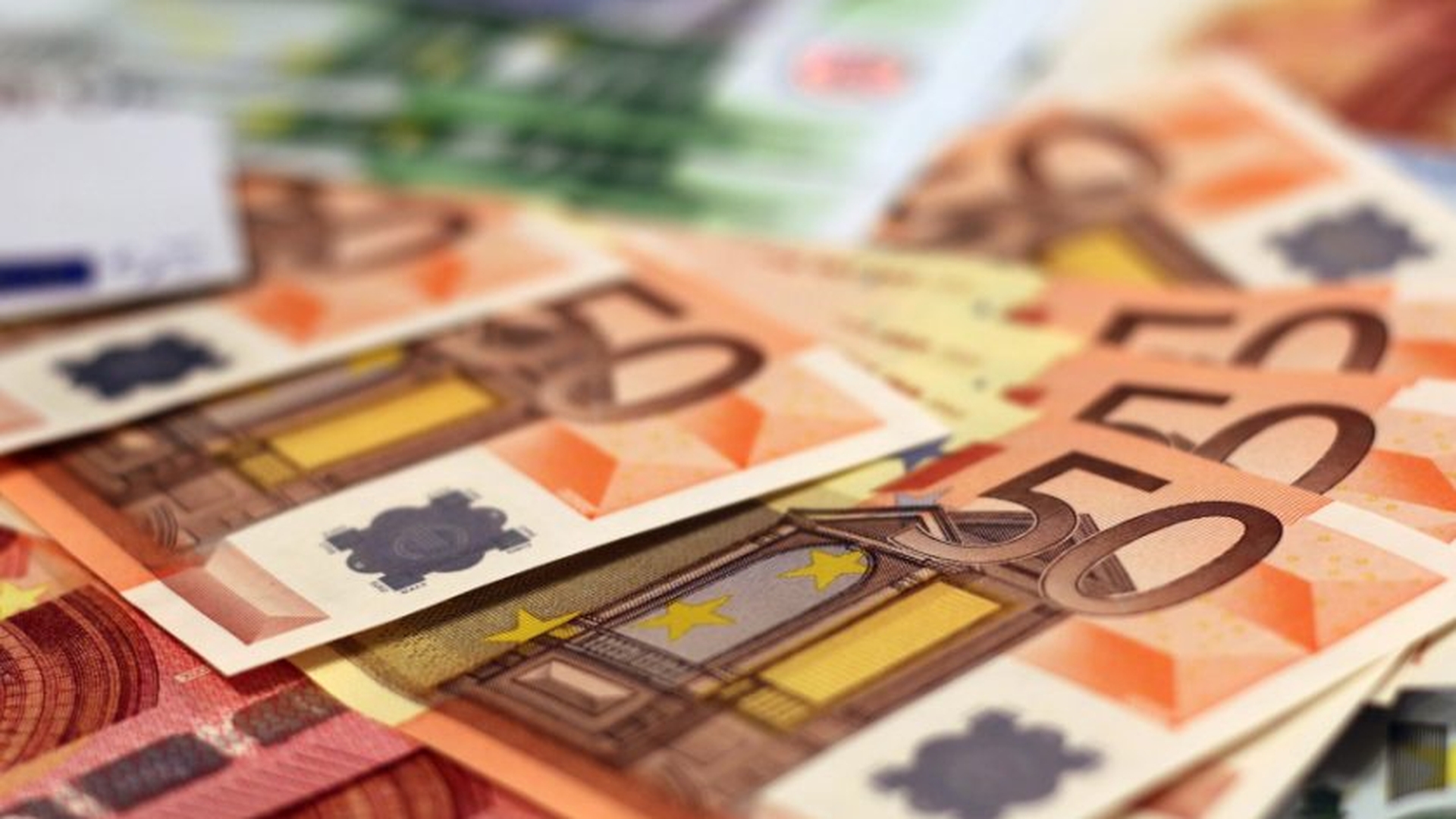 Ce trebuie să știi ca să câștigi 5.000 de euro pe lună! CNAS a făcut anunțul