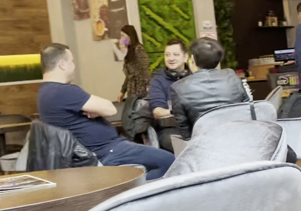Octavian Strunilă și Leonid Doni s-au întâlnit în Mall, la o cafea, dar și cu un contract de semnat