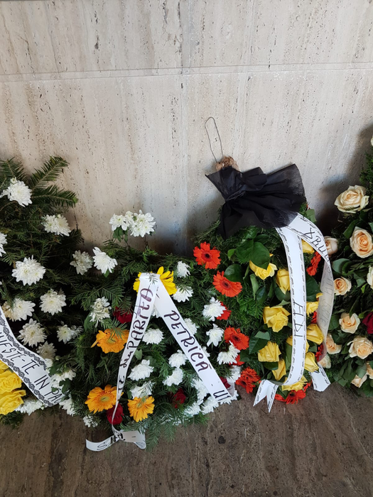 Dan Capatos, mesaj emoţionant pentru Costin Mărculescu. Ce i-a scris pe coroana funerară