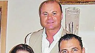 Nicu Gheara a dat o masa cu ocazia Invierii Domnului. A petrecut Pastele cu luptatorii preferati in Austria