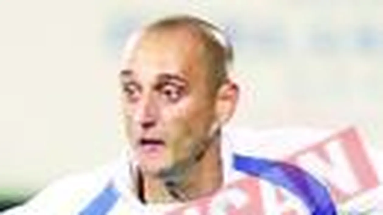 Pinalti a fost amenintat de jucatori