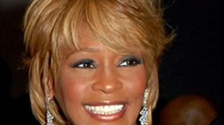 Whitney Houston ar putea fi deshumata si apoi ingropata in beton!
