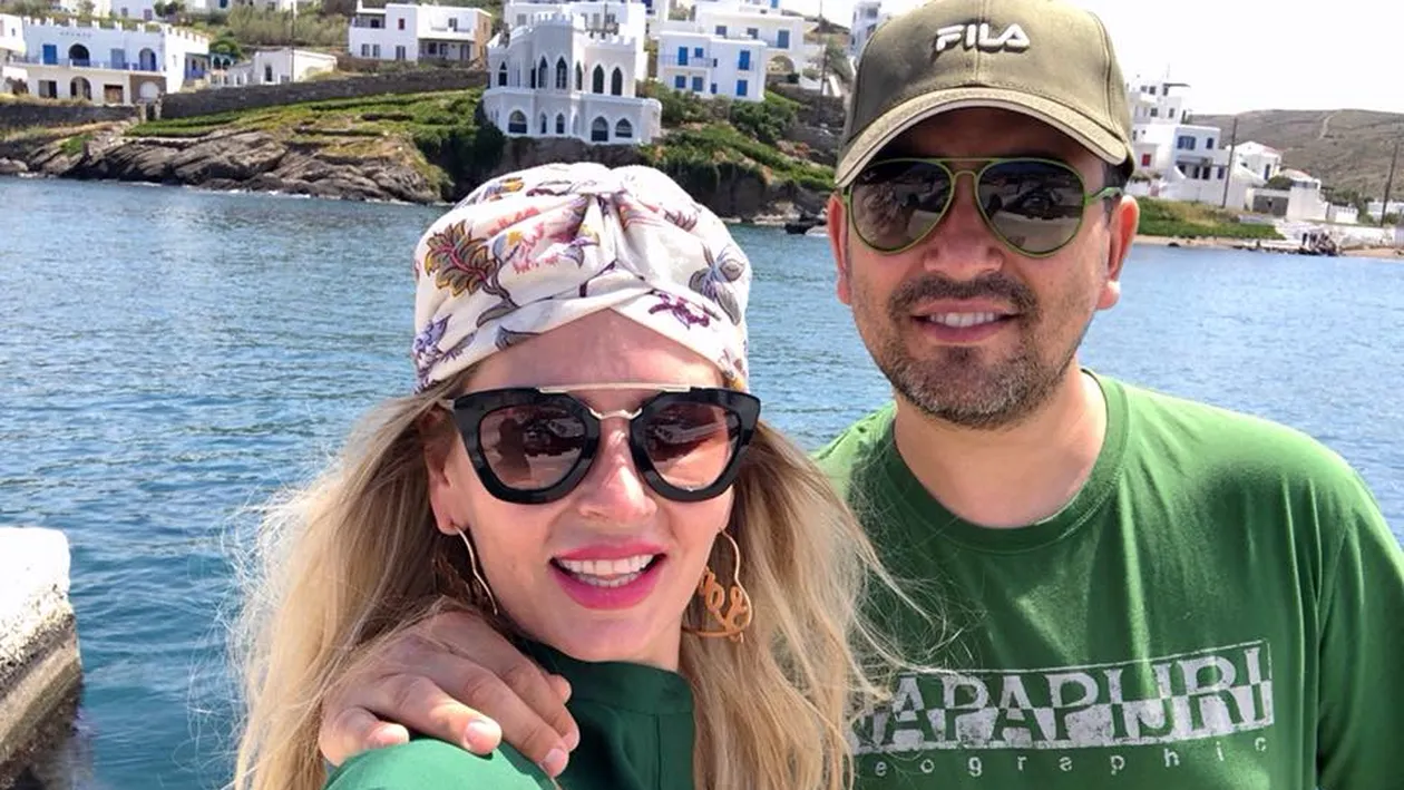 Andreea Bănică a plecat în vacanță cu soțul, în Grecia! S-a pozat sexy pe plajă