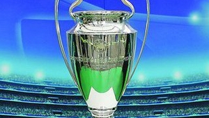 A petrecut pe stadion pana-n zori!