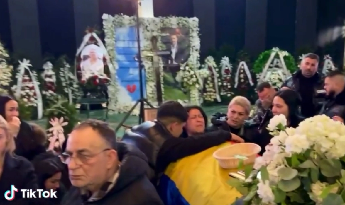 Ploaie de bani la priveghiul lui Costel Corduneanu. Tzancă Uraganu şi Narcis de la Bărbuleşti i-au cântat la căpătâi