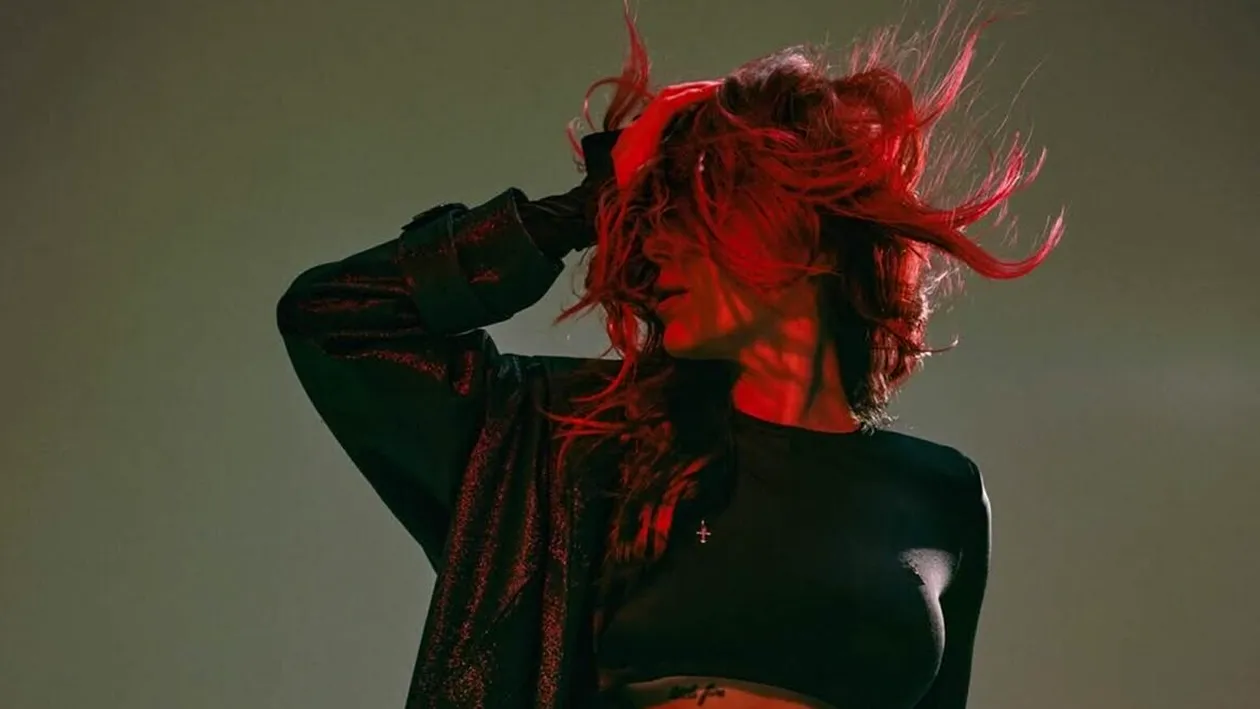 Artista care scrie hituri pentru industria din România, adevărul crud din spatele succesului: “Mi-au luat strălucirea”