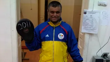 Boxul românesc este în doliu. Un dublu campion naţional s-a sinucis! Şi-a tăiat venele în propria maşină