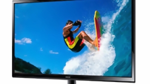 BLACK FRIDAY 2014: Televizoare Ultra HD, sisteme home cinema, aparate foto, videoproiectoare si navigatii GPS la reducere