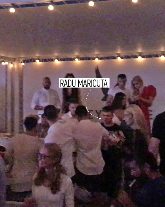 Radu Maricuţa la LOFT, cu prietenii